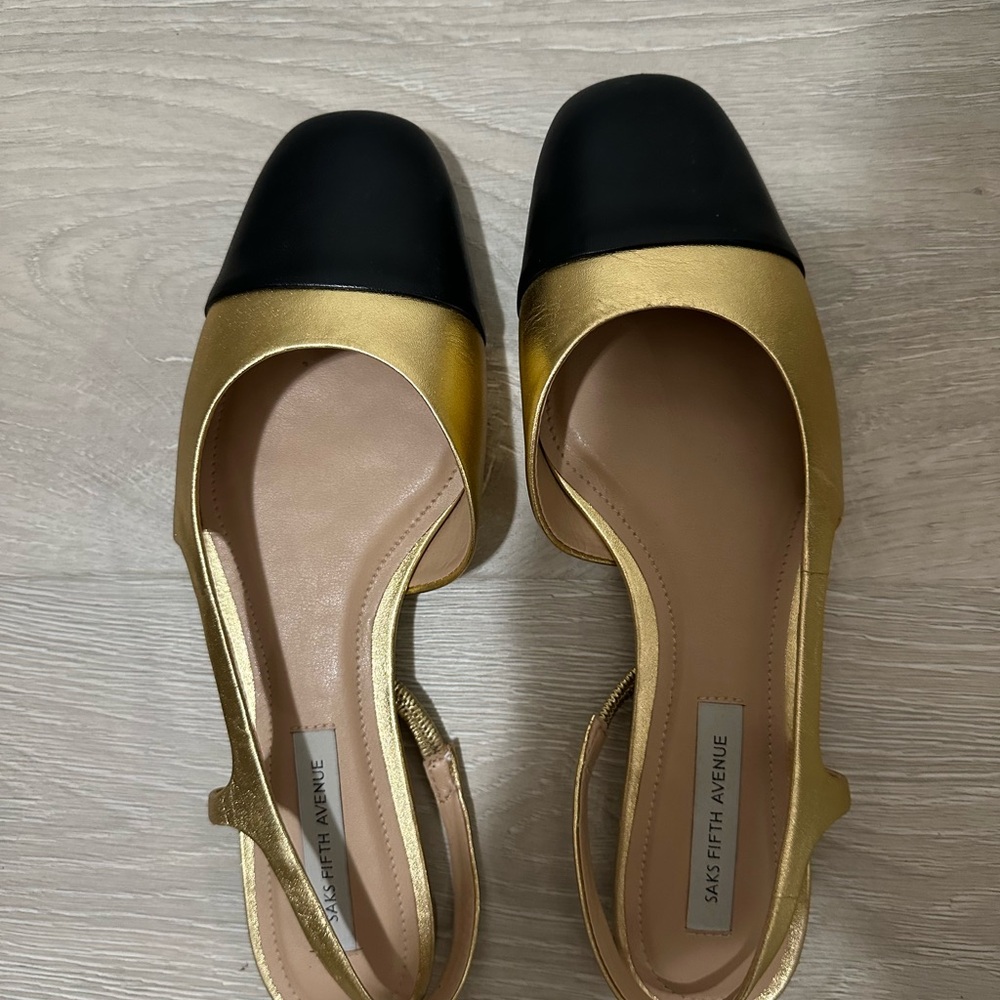 Saks Fifth Avenue Gold and Black Flats